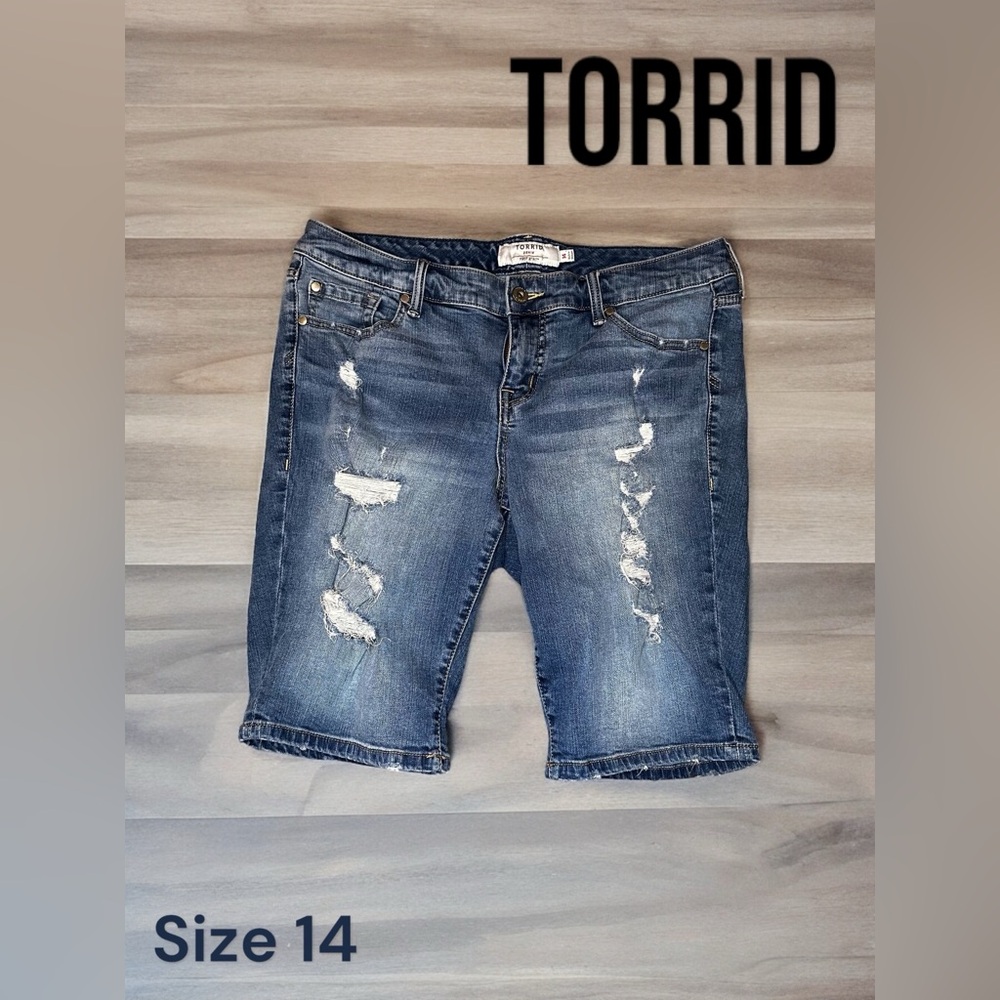 TORRID - 14 Blue Distressed&Ripped Bermuda Jean Shorts